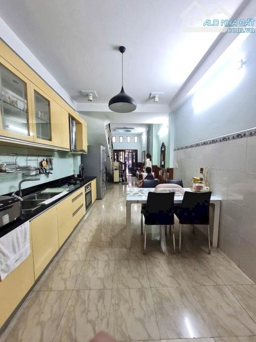 🏡🔥HẺM XE HƠI🔥HOÀNG HOA THÁM P.7 BÌNH THẠNH - 5 TẦNG 💥52M2💥 - CHỈ NHỈNH 7 TỶ🌹 - 1
