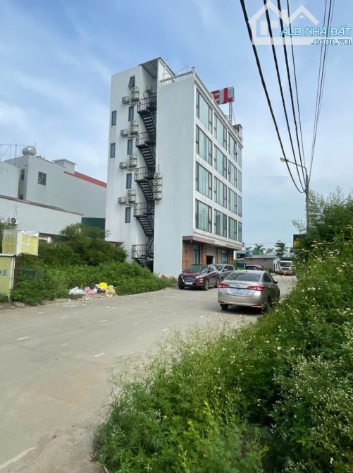 BÁN ĐÂT DỊCH VỤ CEO SAI SƠN DT 158M2, MẶT TIỀN 8,4M, GIÁ CHỈ NHỈNH 12 TỶ - 1