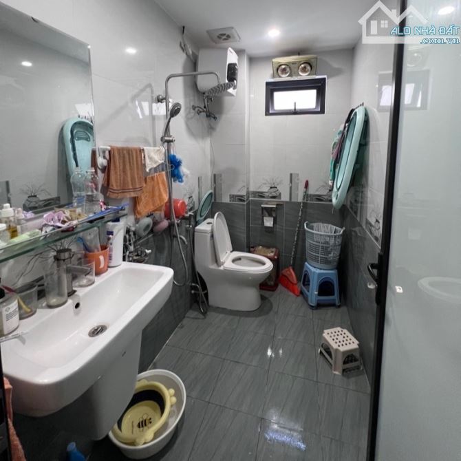 Nhà Di Ái ô tô đỗ cửa lô góc siêu đẹp 40m2 4 tầng dân xây mặt tiền 4m gần chợ, hồ 4 tỷ 9 - 12