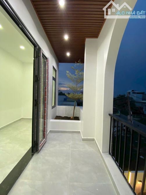 NHÀ MẶT TIỀN 110M2 THUẬN TIỆN KINH DOANH MỌI NGÀNH NGHỀ - 13