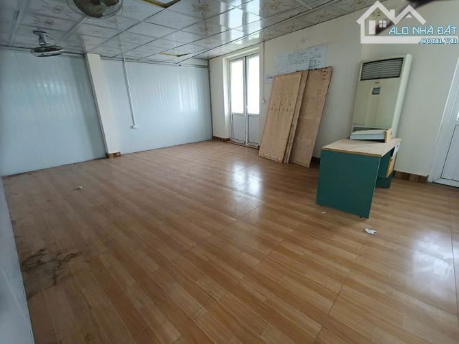 Cho thuê kho đường An Thượng, Hoài Đức, HN. DT 1800m, thông sàn có PCCC, xe công đỗ cửa. G - 13