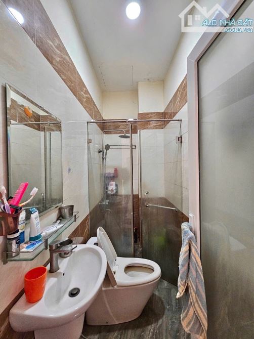 ✨ NHÀ MỚI 3 TẦNG 2 MẶT HẺM TRƯỚC SAU THÔNG THOÁNG. DIỆN TÍCH: 4x20M (CN: 80.2M2) - 6,35 TỶ - 19