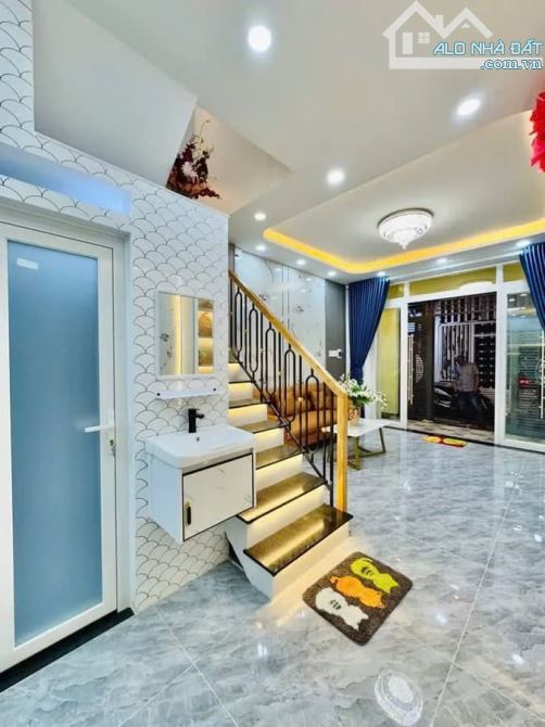 🏠 CẦN BÁN NHÀ ĐÚC 1 TRỆT 1 LẦU – GẦN NGÃ 5 QUANG TRUNG – P10 GÒ VẤP - 2