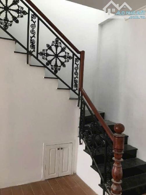 💖 Nhà 2 tầng đường TX52 phường TX Q12, dt 64m2 (5,3mx12m) Hẻm 8m DÒNG TIỀN 5TR/TH🎈5,2 tỷ - 2