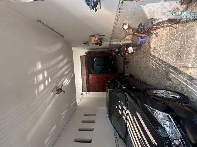 Nhà MT 4 tầng BTCT. Vị trí đẹp, KD đỉnh gần Huỳnh Thị Hai. SHR full thổ - 2