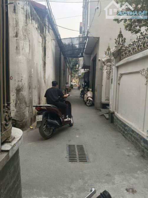 TRIỀU KHÚC CCMN 8 tầng 12 PhòngTHANG MÁY GPXD, PCCC, Thoát hiểm 45m MT 3,8m  chỉ 12,8 tỷ - 2