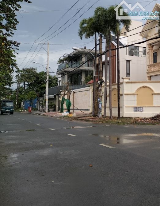 QUẬN 12 - BÁN ĐẤT KHU BIỆT THỰ THẠNH XUÂN, LÔ GÓC DT 20*25m - 2