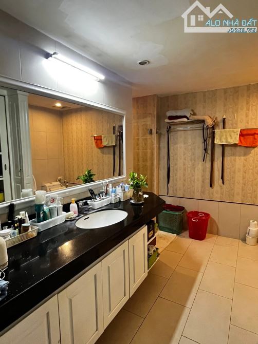 Bán nhà Tây Sơn Đống Đa ô tô đỗ cửa kinh doanh dt 113m2 mt 5.5 giá 27 tỷ - 2