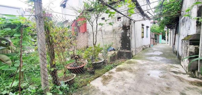 Bán đất Thượng Cát 34m2, đất đẹp mặt tiền rộng, nở hậu không lỗi, ô tô gần giá 3,75 tỷ - 2