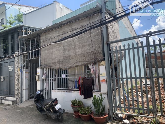 Dãy trọ 5 phòng mặt tiền hẻm xe hơi 121m2 ngang 5.7m, cách 20m ra Đào Tông Nguyên, 6.1 tỷ - 2