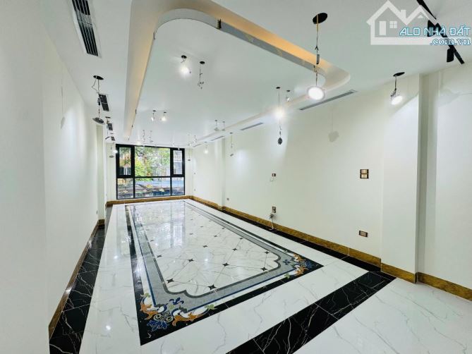 BÁN NHÀ NGỌC LÂM 23 tỷ 55m NGÕ Ô TÔ ĐỖ CỬA,KINH DOANH,LONG BIÊN - 2