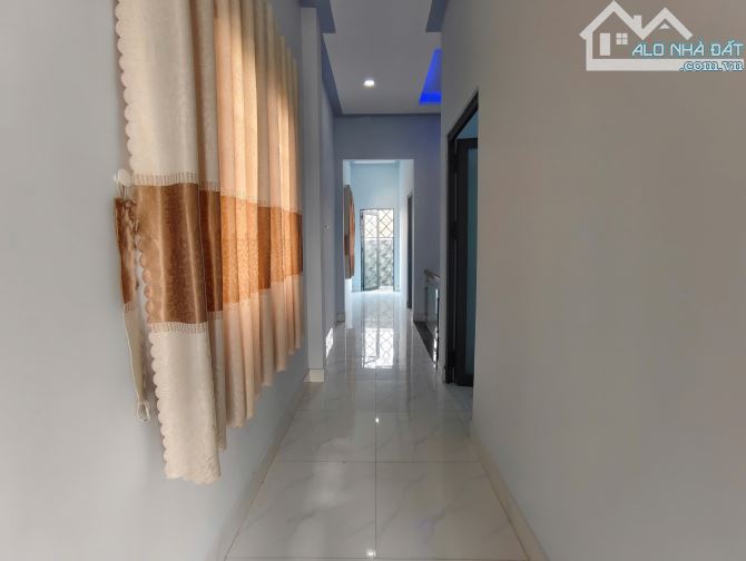Nhà cách chợ 1km 3PN 5x20 (tặng 1m là 6x20) TK chuẩn sang trọng giá đầu tư - 2