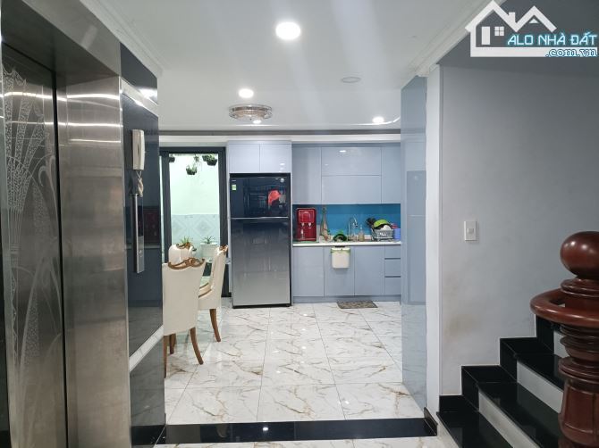 Nhà 5 lầu MT hẽm Lê Thị Hồng hẽm kinh doanh DT6X19 Gía 18 tỷ TL Thang Máy P.17 Gò vấp - 2