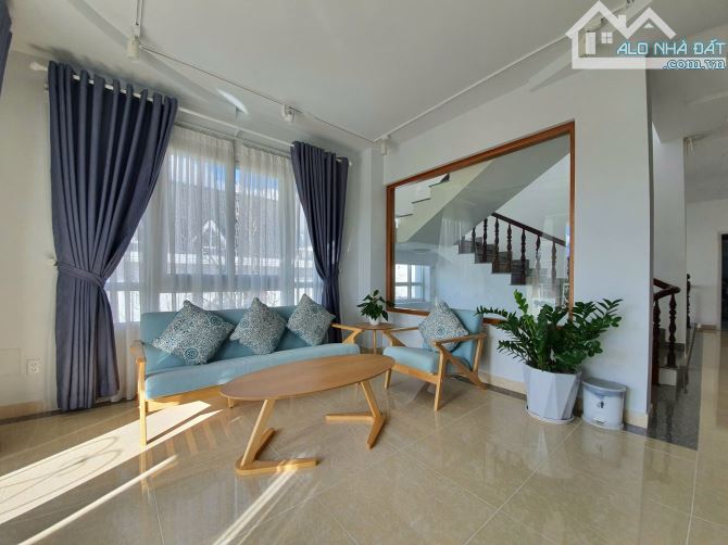 Căn villa view đỉnh rừng thông Hoàng Hoa Thám, P. 10, Đà Lạt - 2