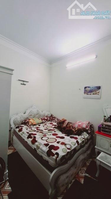 BÁN NHÀ ÁI MỘ 24 tỷ 70m CÓ VỈA HÈ,Ô TÔ ĐỖ,LONG BIÊN HÀ NỘI - 2