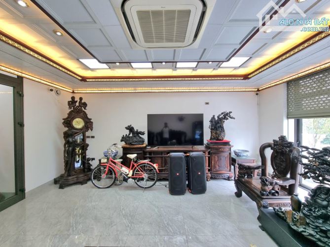 BÁN NHÀ THƯỢNG THANH 23 tỷ 90m PHÂN LÔ,Ô TÔ VỈA HÈ,LONG BIÊN - 2
