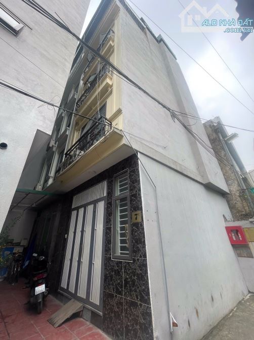 TRẦN CUNG BẮC TỪ LIÊM. GIÁ6.7 TỶ 30m 5 TẦNG NHÀ MỚI DÂN XÂY CÁCH ĐƯỜNG Ô TÔ 20m - 2