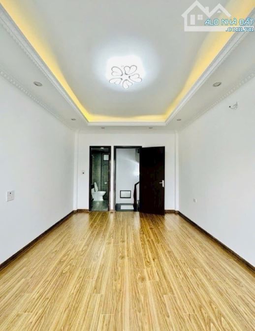 Nhà Đại Cát-Bắc Từ Liêm 32 m- 5 tầng - mt3,8 M giá 5.2 tỷ  Nhà mới đẹp ở ngay lô góc các p - 2