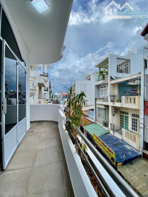 Bán nhà đúc 3 tầng , đường 8m, dt 5x15, Phan Huy Ích, Phường 15, Tân Bình, giá nhỉnh 7 tỷ - 2