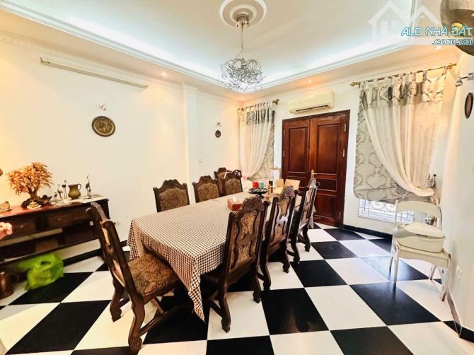 Bán Nhà ngõ Phố Nguyễn Chí Thanh Đống Đa 60m2 6 tầng mt 4.2m - 2
