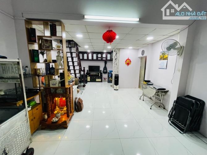 SIÊU PHẨM GÓC 2 MẶT HẺM – TÔ HIỆU, TÂN_PHÚ – NGANG 4.3M — 3 TẦNG — KHU KINH DOANH SẦM UẤT. - 2