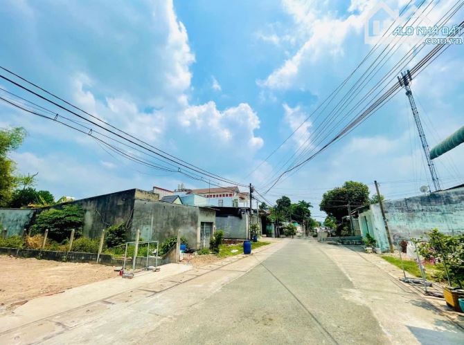 Lô đất đẹp mặt tiền đường Giồng Cát, gần Chợ Giồng Cát, Tân Phú Trung, 132m2 thổ cư- shr - 2