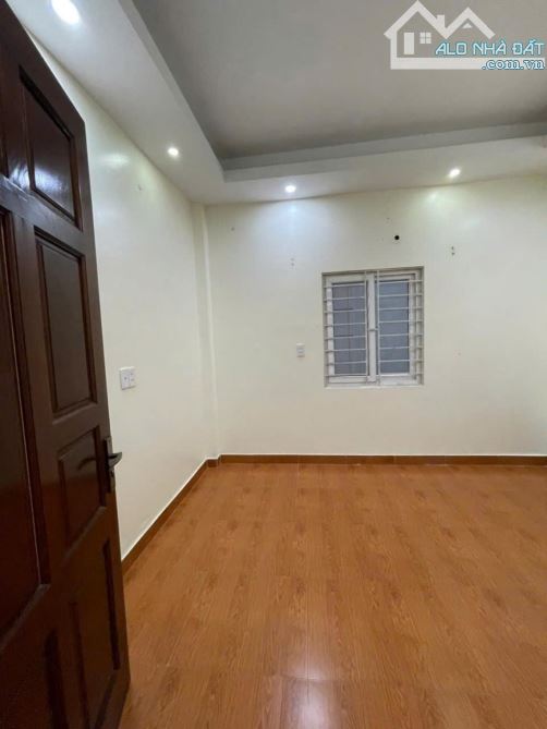 BÁN NHÀ NGÕ NÔNG - LÔ GÓC, TRẦN PHÚ, HÀ ĐÔNG - 2