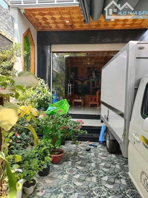Nhà đẹp gần chợ Dĩ An, phường Tân Đông Hiệp, TP Dĩ An - 2