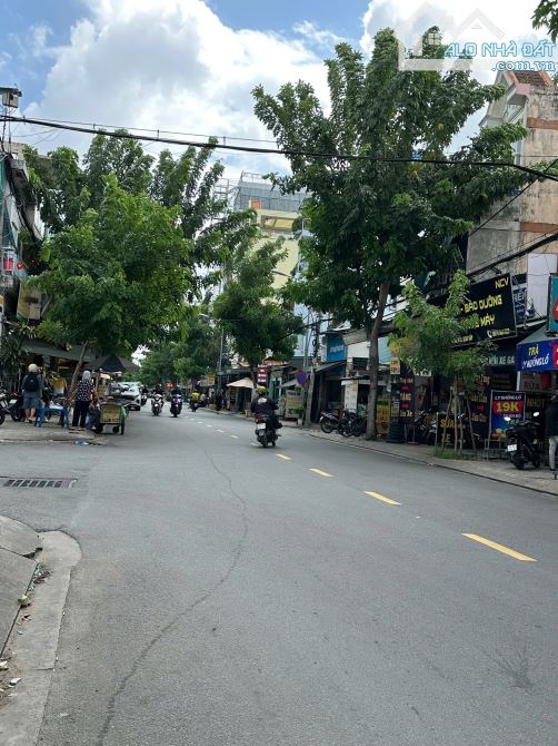 RẺ NHẤT THỊ TRƯỜNG ,Mặt Tiền đường CÂY TRÂM , Ngang 5m, giá chỉ 17.4 tỷ , 142m2 đất. - 2