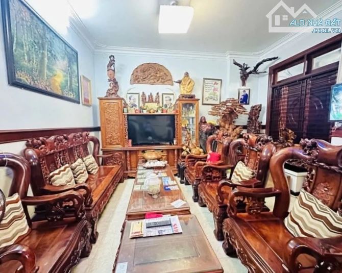 MẶT TIỀN PHAN VĂN SỬU – 19M*20M, 380M² - BIỆT THỰ & CHDV 68 PHÒNG - 75 TỶ, THU NHẬP 2.4 TỶ - 2