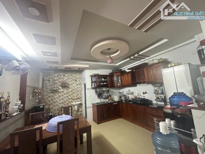 HUỲNH THỊ HAI  - TÂN CHÁNH HIỆP QUẬN 12 - 4.5x12.5m - 4 TẦNG - 5.480 TỶ - 2