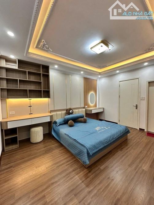 Cực hiếm - phố Đỗ Nhuận,Bắc Từ Liêm - 33m2 chỉ 6.75 tỷ,lô góc,ngõ thông,full nội thất - 2