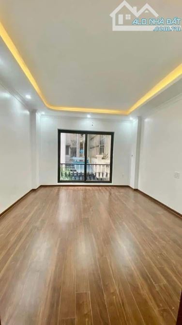 Hơn 5 Tỷ, Nhà Đẹp Khu Vực Trịnh Văn Bô, Mỹ Đình, Nam Từ Liêm, 35m, 5T - 2