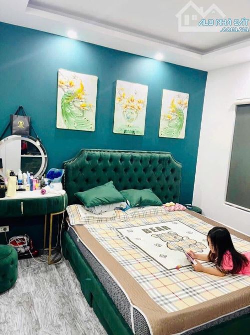 BÁN NHÀ MỄ TRÌ NAM TỪ LIÊM 30/33T2 6,6 TỶ 5 TẦNG MT 5,5m. NGÕ THÔNG RỘNG. NHÀ ĐẸP Ở NGAY. - 2