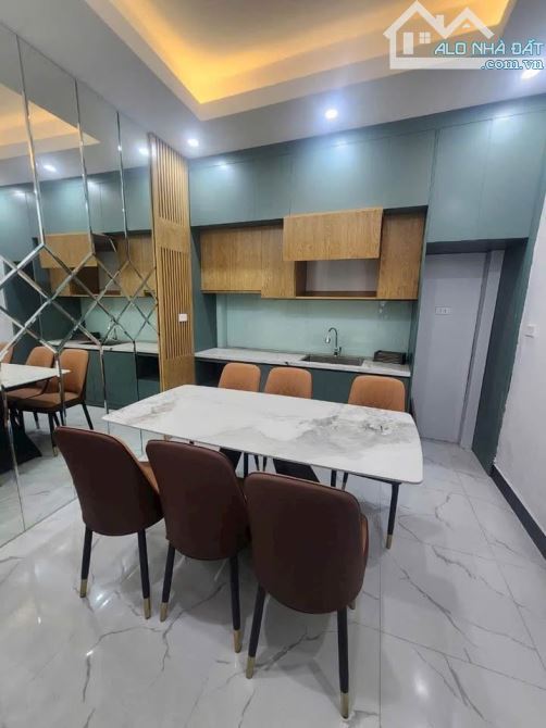 NHÀ ĐẸP - NGÕ THÔNG - NGHĨA TÂN CẦU GIẤY - KHÁCH CHỈ VIỆC XÁCH VALI VỀ Ở - 2