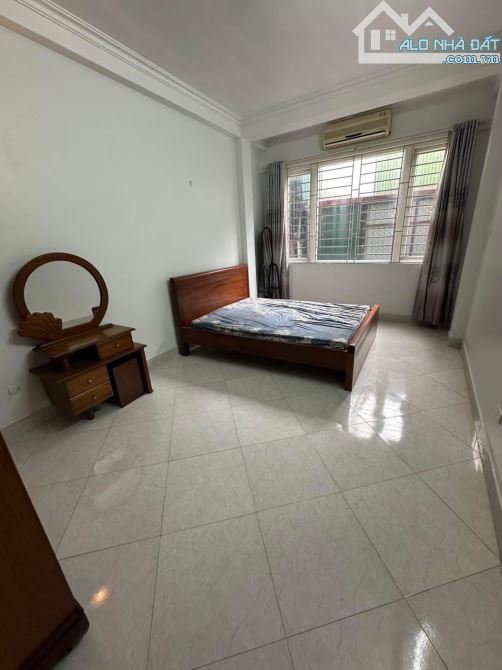 Ở NGAY KHÔNG LO VỀ GIÁ - NHÀ RẺ NHẤT KHU ĐÔ THỊ NAM CƯỜNG. 50m Ô TÔ ĐỖ - 2