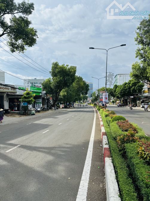 Cần bán lô đất mặt tiền Trường Chinh, cách KS Mường Thanh chỉ 400m - 2