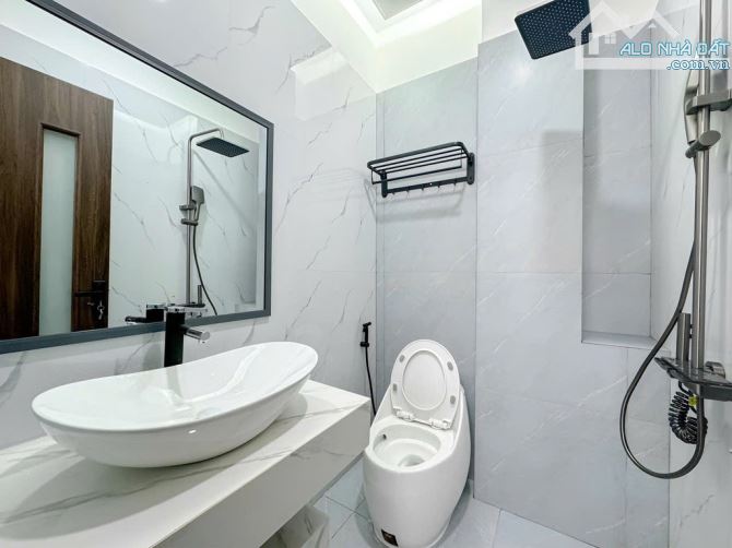 BÁN NHÀ TRẦN XUÂN SOẠN - QUẬN 7 - NGANG 6M - 4PN  - HOÀN CÔNG ĐỦ - NHỈNH 6 TỶ - 2