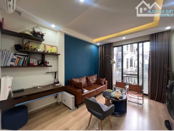 RẤT HIẾM! Nhà Kim Mã, ô tô tránh, vỉa hè, kinh doanh, 43m*4T, giá 18.5 tỷ - 2