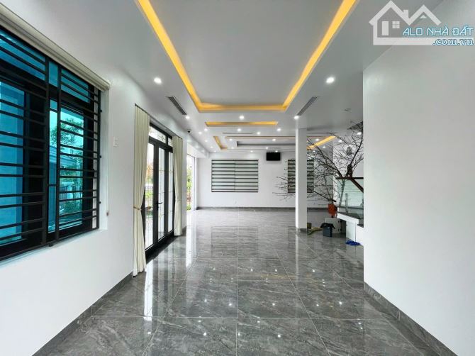 Biệt thự lô góc 2 tầng khu phân lô Hải An - 2