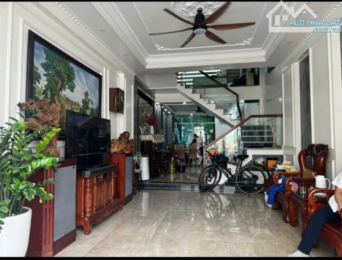 Cần bán gấp căn nhà khu TĐC Tam Kỳ (60m2; Ngang: 4,3m; 6,65 tỷ vẫn thoả thuận) - 2