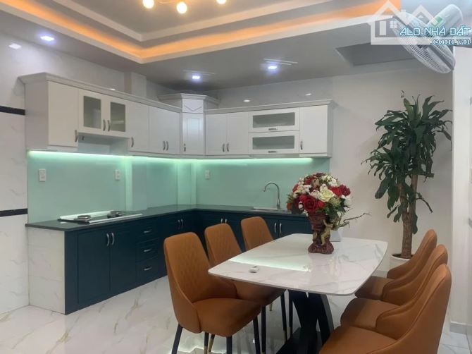 Bán nhà đẹp vị trí đẹp cách mặt tiền phạm văn chiêu phường 08 gò vấp 40 mét - 3