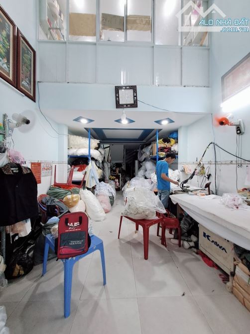 Bán gấp nhà 47.7m2. 5 tầng. Đường 26 tháng 3. BHH.Bình Tân - 3