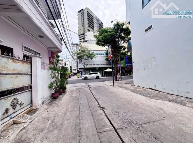 Bán rẻ đất hẻm Nguyễn Thiện Thuật rất gần biển 160m chỉ 22,5 tỉ - 3