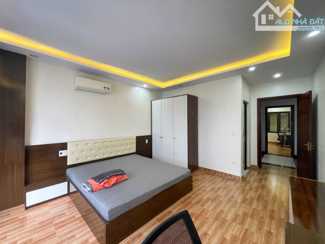 Nhà 4 tầng khu phân lô Hoàng Thế Thiện - 66m2 - Đường 6m - 3