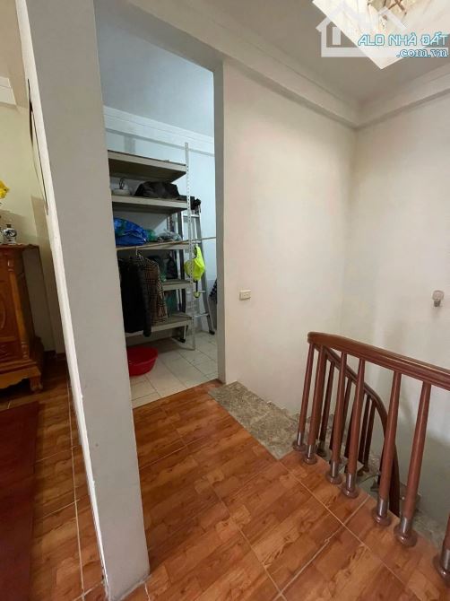 Siêu hot bán NR tại Vĩnh Hưng, 5,8 tỷ, 32m2, 3PN, 4WC, 5 tầng Ngõ nông gần phố oto đỗ gần - 3