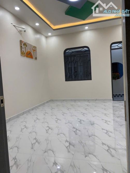 NHÀ ĐẸP GẦN LÊ VĂN QUỚI - GÒ XOÀI - 3 TẦNG - 4 x 13 - HẺM THÔNG - CHỈ 4.8 TỶ - 3