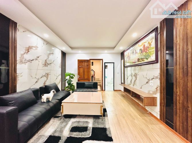 BÁN NHÀ VĂN CHƯƠNG 40m2 NHÀ MỚI MẶT TIỀN RỘNG GIÁ 9.8 tỷ - 3
