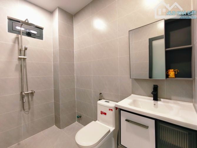 Nhà TK hiện đại, Đường 8m 3PN. Khu Phú Sinh. Gần Hóc Môn SG. - 3