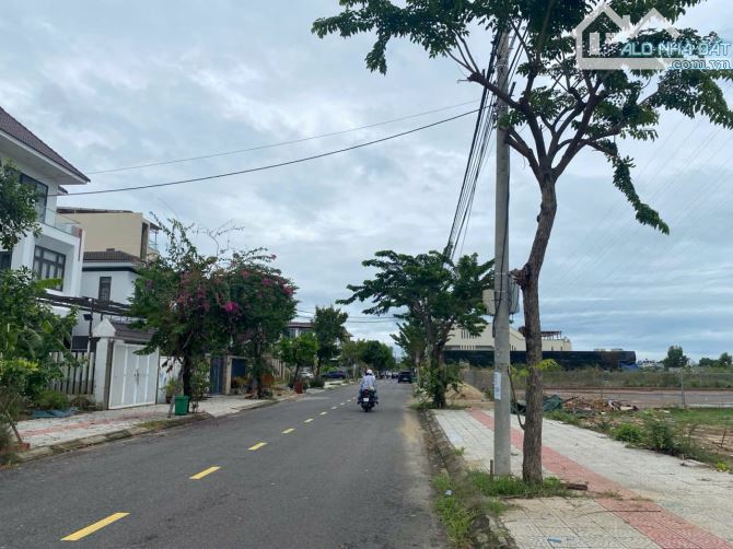 Bán lô đất góc Nguyễn Quang Chung - em Tài chuyên Hòa Xuân - 3